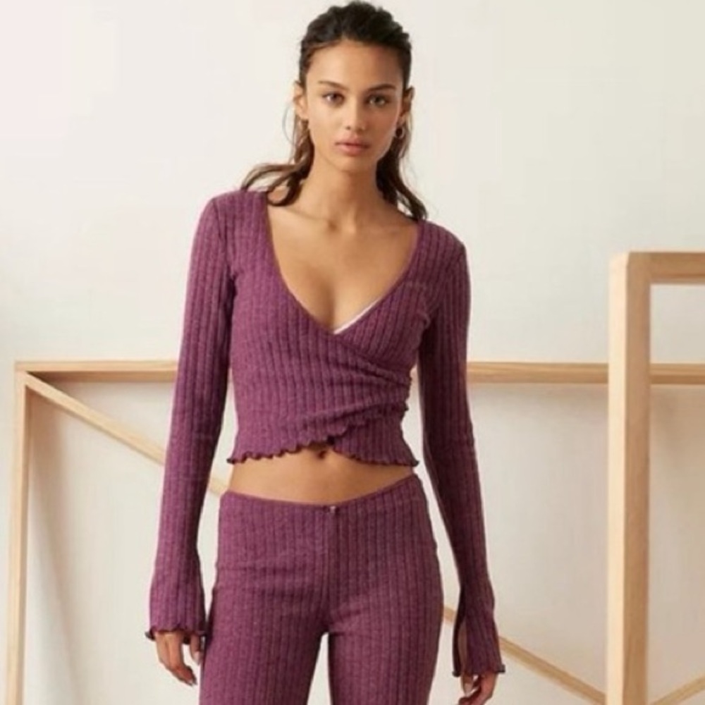 UO Out From Under NWOT Lila Ribbed Wrap Lounge Top